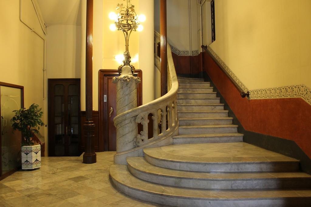 Hostal Barcelona Centro Eksteriør bilde
